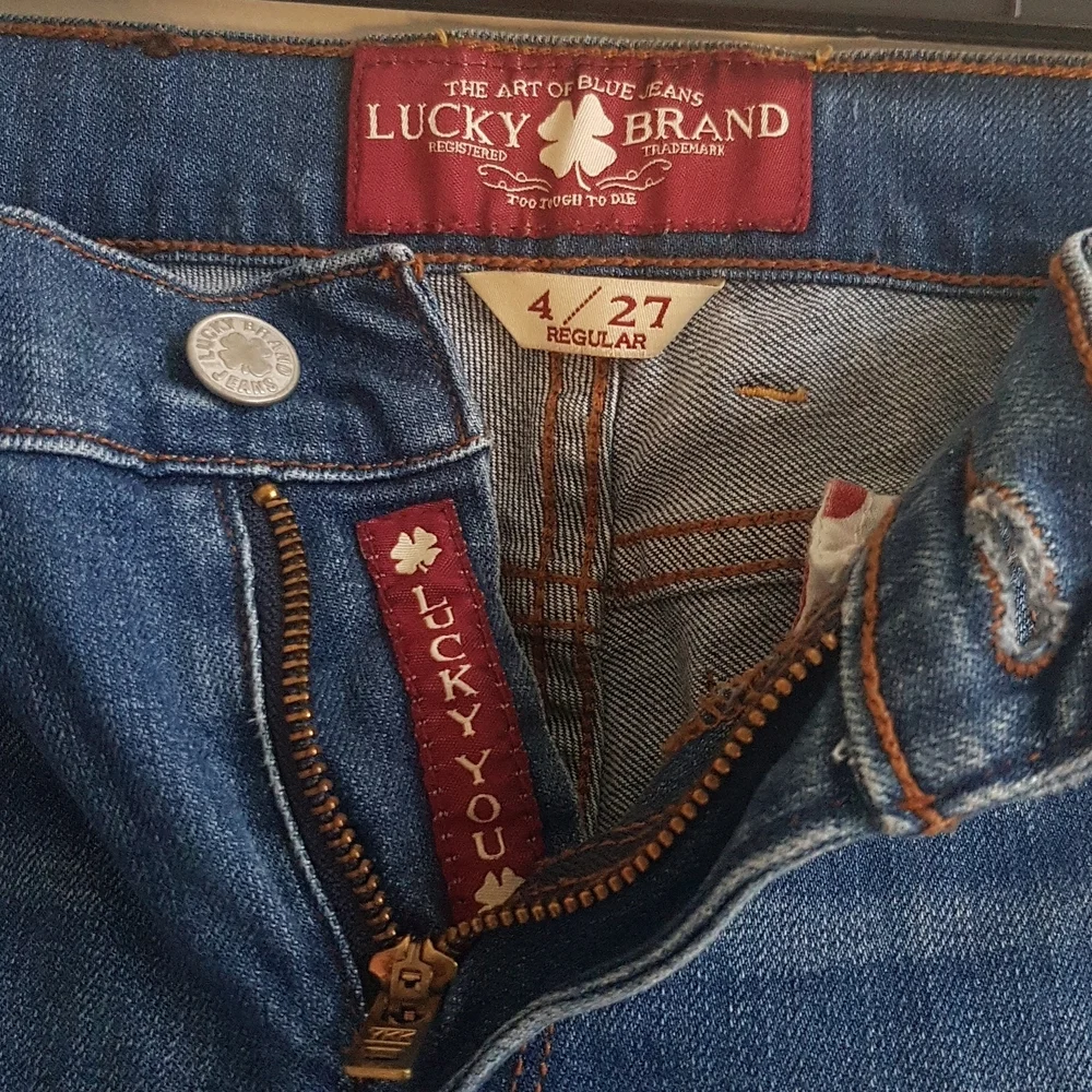 Lucky Brand Sofia Boot Jeans, sz 4/27 - Picture 5 of 8